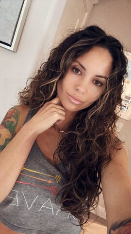 Kristen Strout Fresh (9 photos)