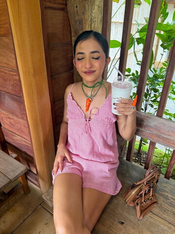 Krutika nude photo 5