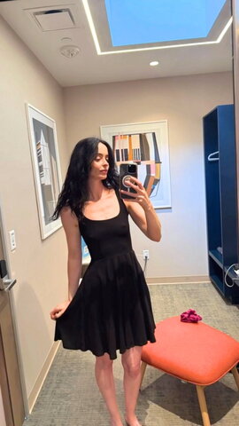 Krysten Ritter Fresh (2 photos)