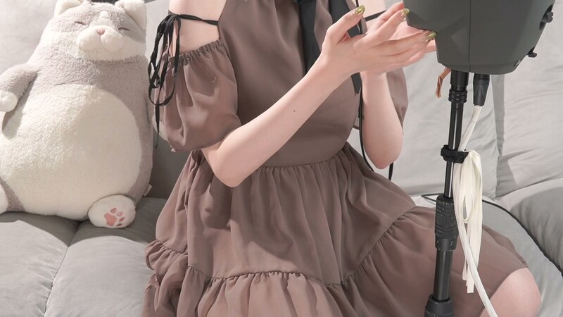 Kumonoue Yumemi nude photo 1