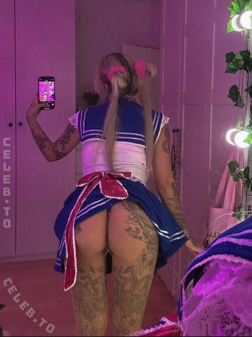 Kunshikitty nude photo 27