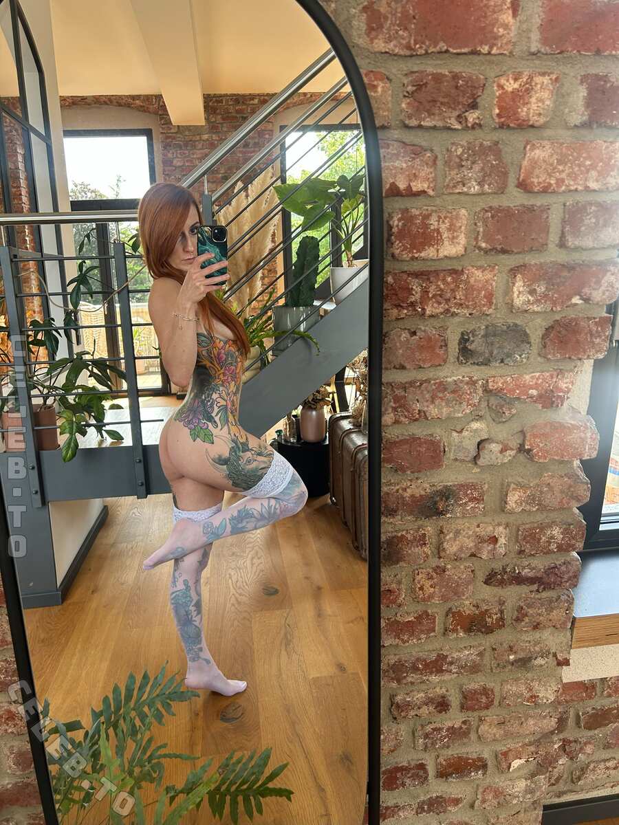 Kupferfuchs nude photo 15