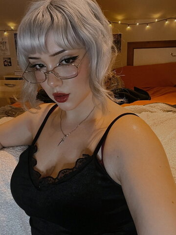 kvwviiju nude photo 35