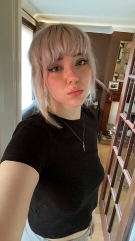 kvwviiju nude photo 20