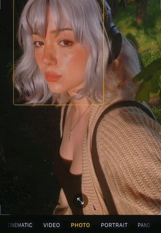 kvwviiju nude photo 7