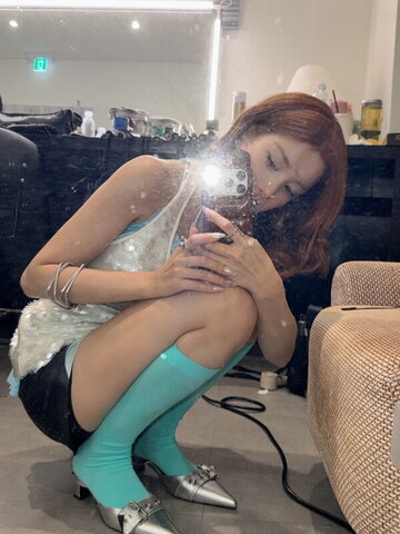 Kwon Eunbi nude photo 9