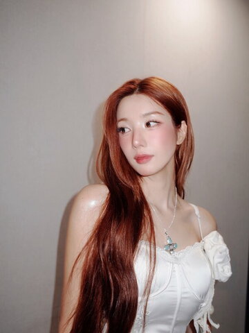 Kwon Eunbi Fresh (12 photos)