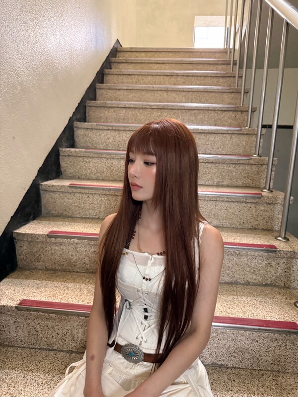 Kwon Eunbi nude photo 9