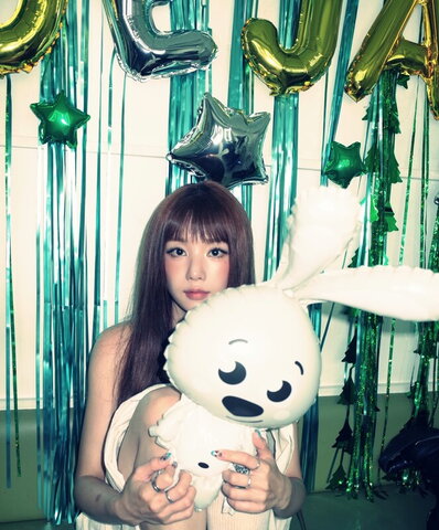 Kwon Eunbi nude photo 53