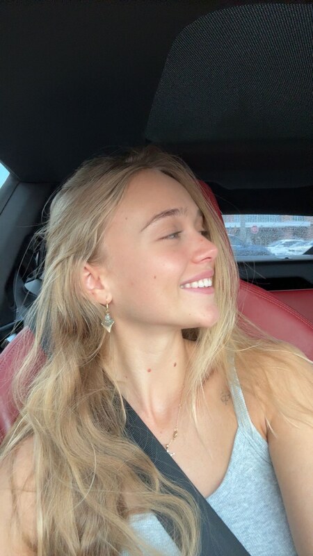 Kyla Dodds nude photo 29