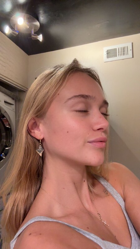 Kyla Dodds nude photo 31