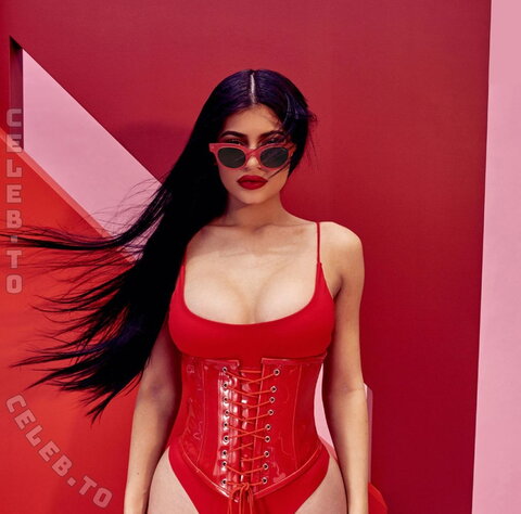 Kylie Jenner nude photo 66