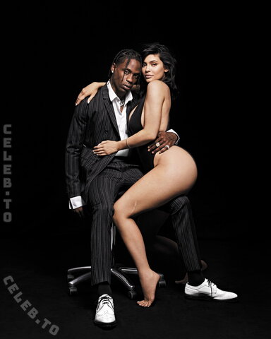 Kylie Jenner nude photo 1