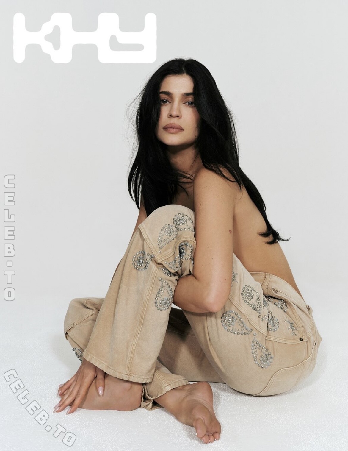 Kylie Jenner nude photo 10