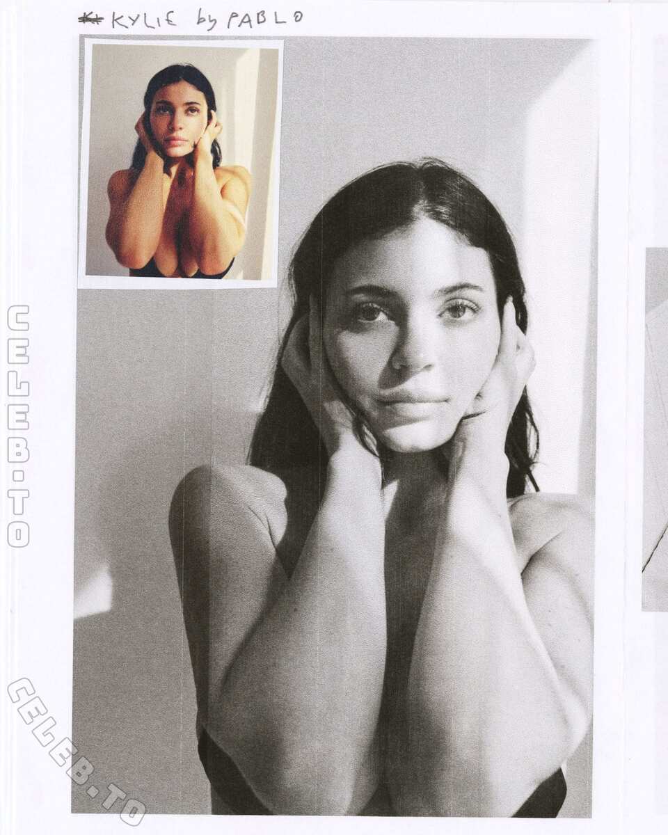 Kylie Jenner nude photo 2
