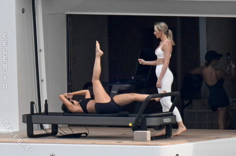 Kylie Jenner nude photo 63
