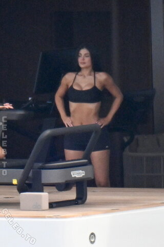 Kylie Jenner nude photo 47