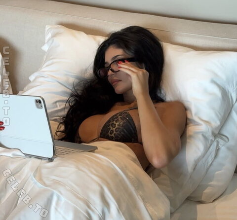 Kylie Jenner nude photo 25