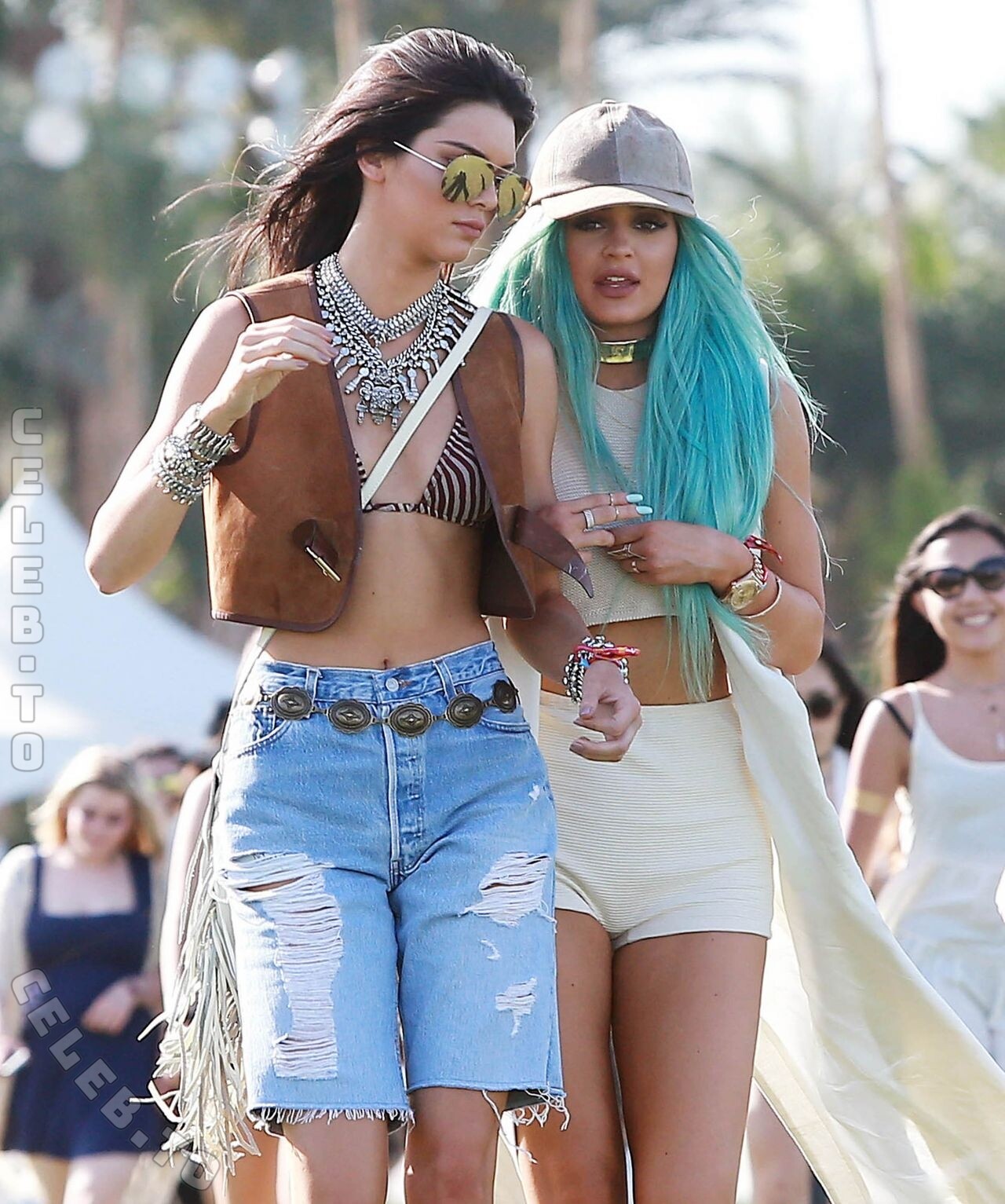 Kylie Jenner nude photo 19