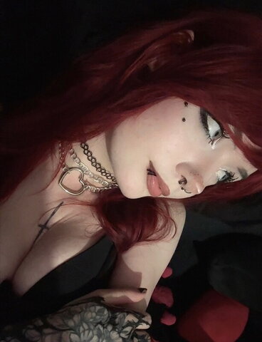 ___l4y1a nude photo 10
