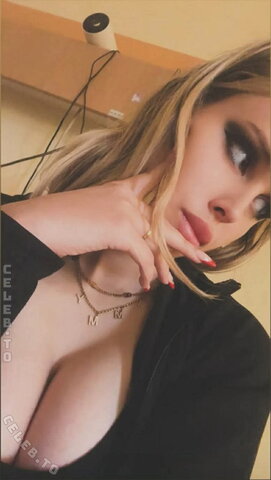 l9Kimmy – Kimmy actually only uploads sooo revealing stuff