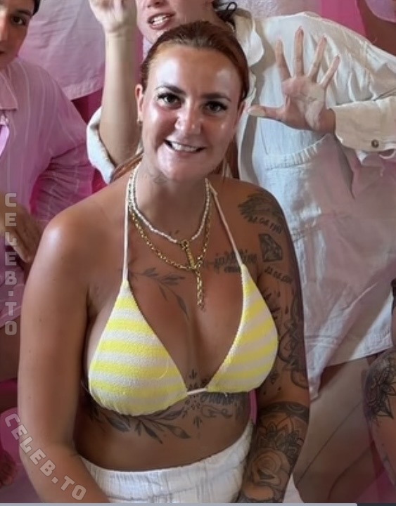 Laberrhababer Sarah nude photo 2