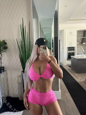 Laci Kay Somers nude photo 8