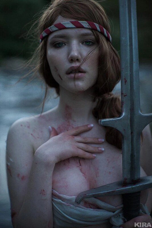 Lada Lyumos nude photo 3