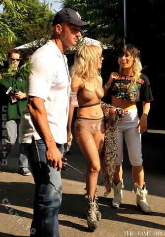 Lady Gaga nude photo 15