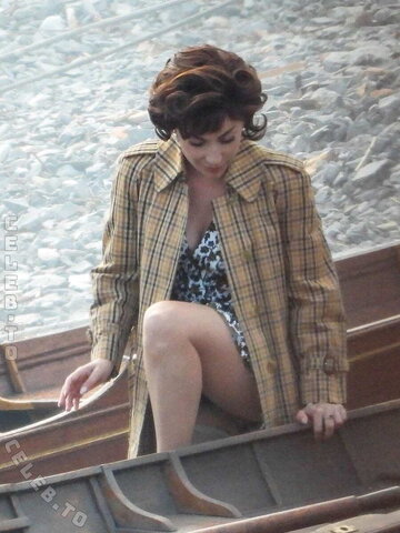 Lady Gaga nude photo 2