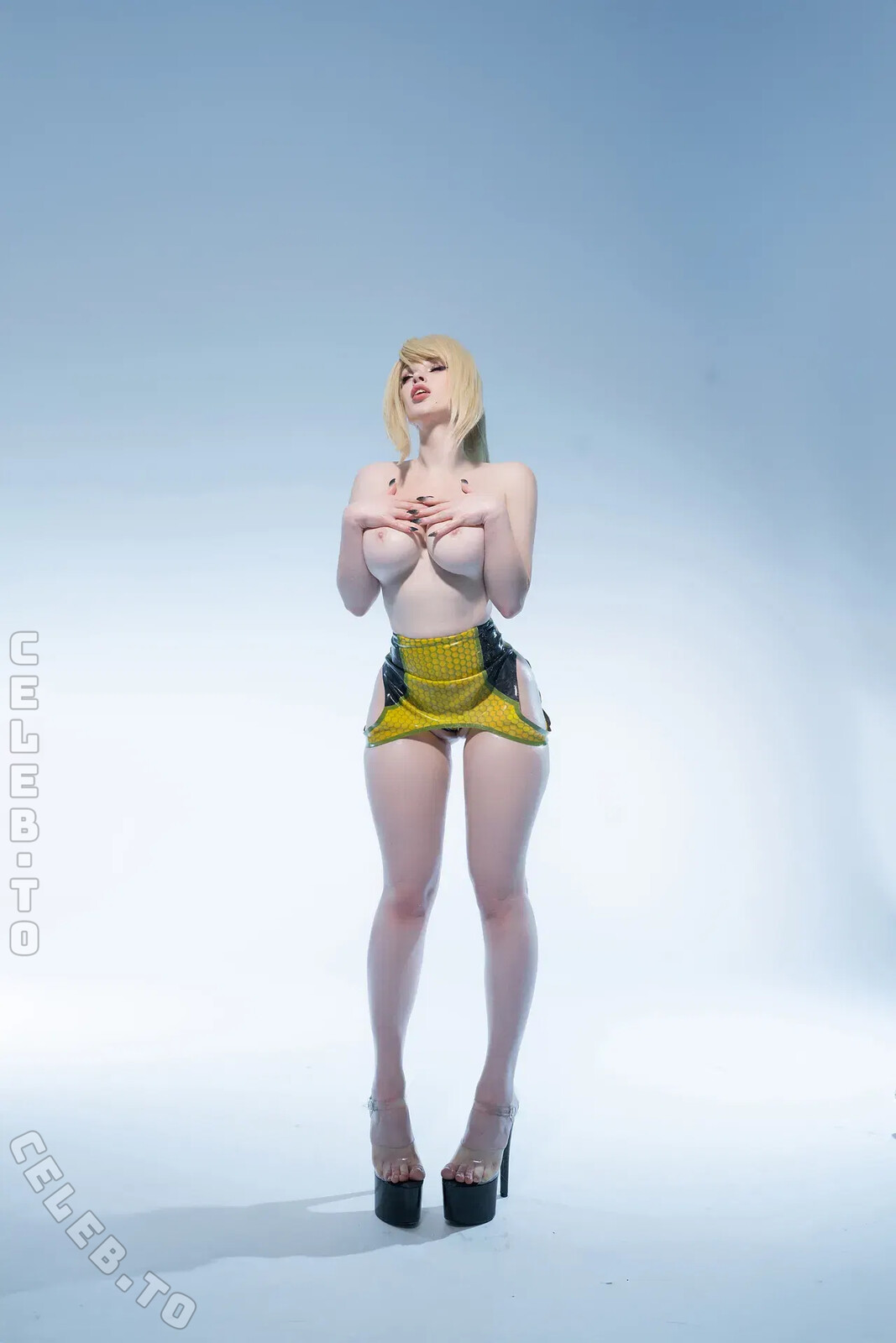 Lady Melamori nude photo 18
