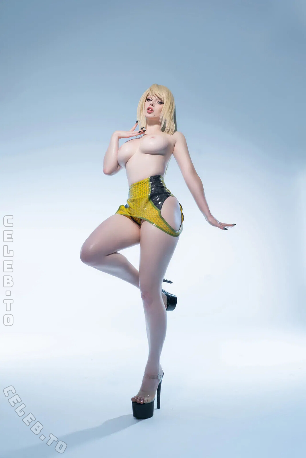 Lady Melamori nude photo 20