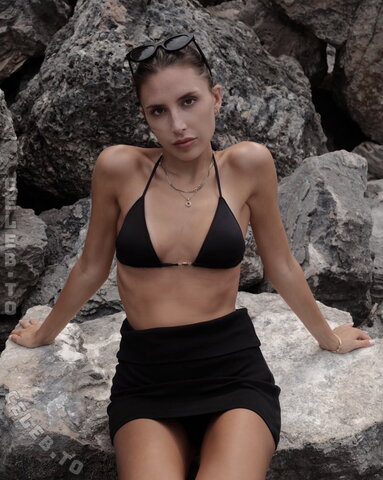 Laetitia Szabo New (9 photos)