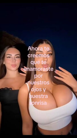 laiarq3 nude photo 1