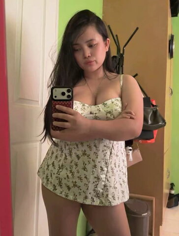 lalalyan_ Hot (2 photos)