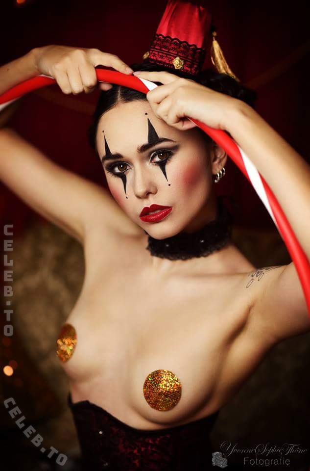 Lamacra nude photo 16
