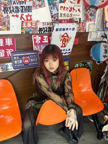 Lammyta nude photo 10