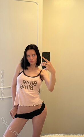 Lana Rhoades photo 3