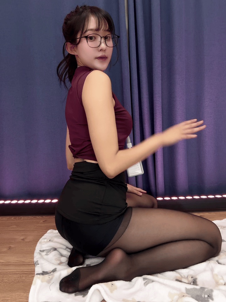 lapq8306 nude photo 11