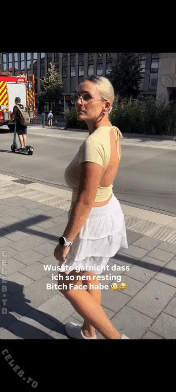 Lara Esser nude photo 1