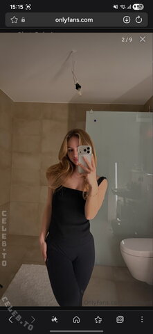 Lara Wilson photo 3