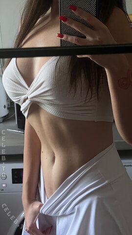 Lara Winter nude photo 45