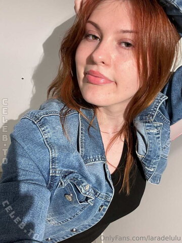 LaraDeLulu nude photo 47