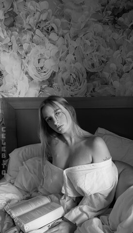 Lara_mde nude photo 4