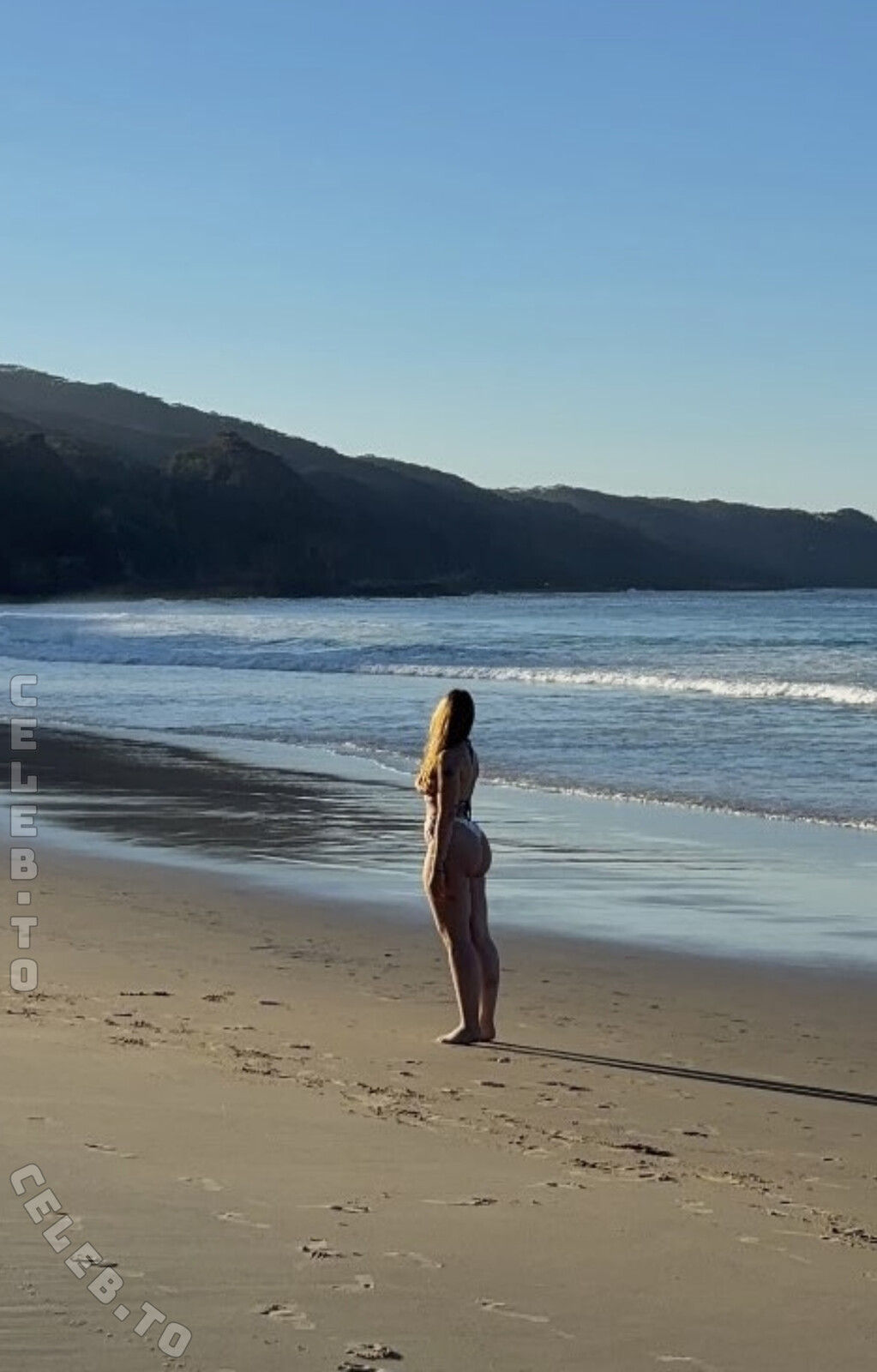 Lara_mde nude photo 1