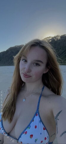 Lara_mde nude photo 2