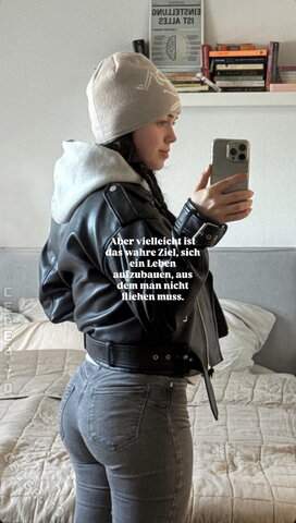 Lara.stxx nude photo 7