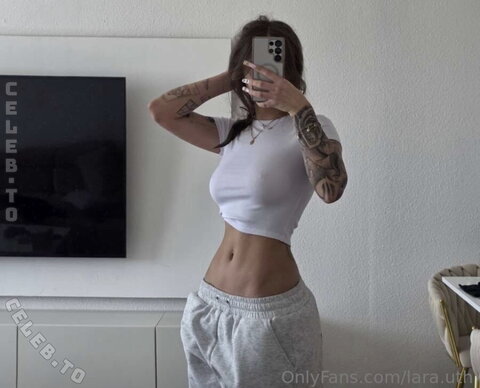Lara.uth nude photo 40