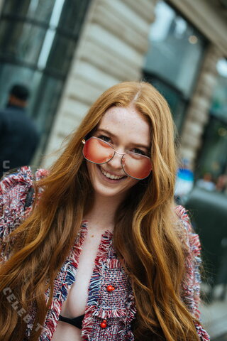 Larsen Thompson nude photo 8