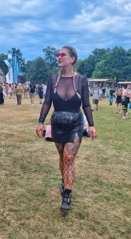 Laura aka Captain_lulli nude photo 20